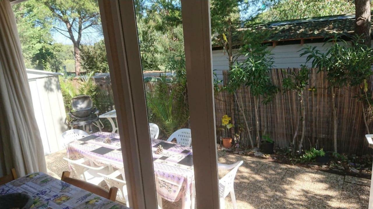 Mobile Home In Frejus, South Of France Dış mekan fotoğraf