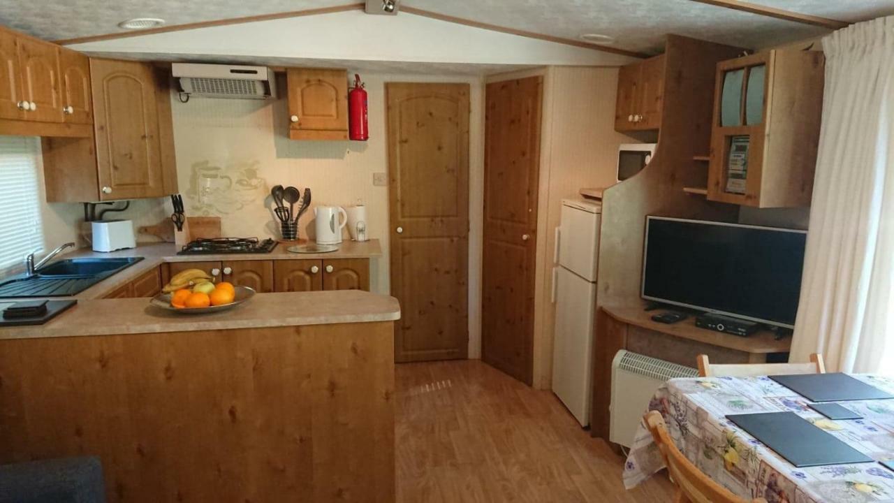 Mobile Home In Frejus, South Of France Dış mekan fotoğraf
